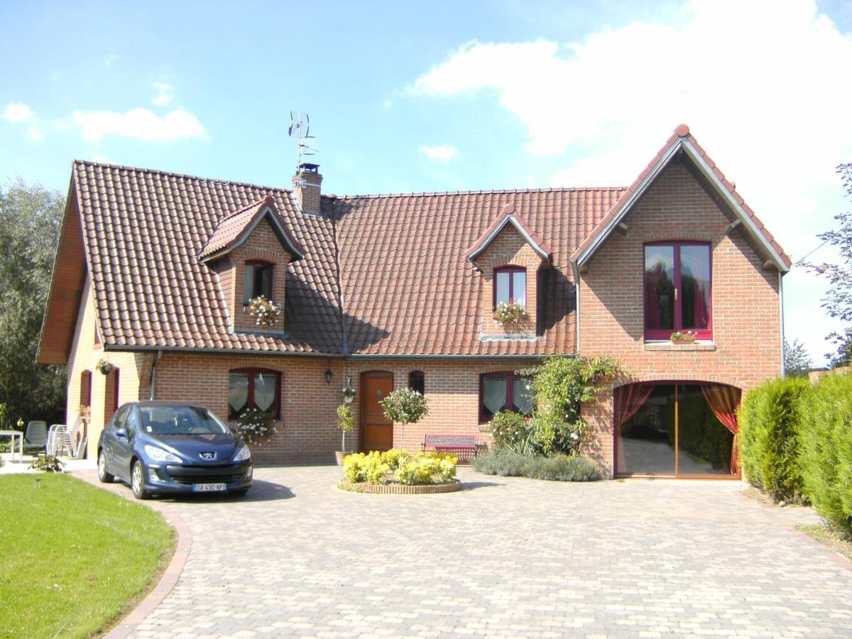 Au Fil De L'Eau Bed & Breakfast Saulzoir Exterior photo