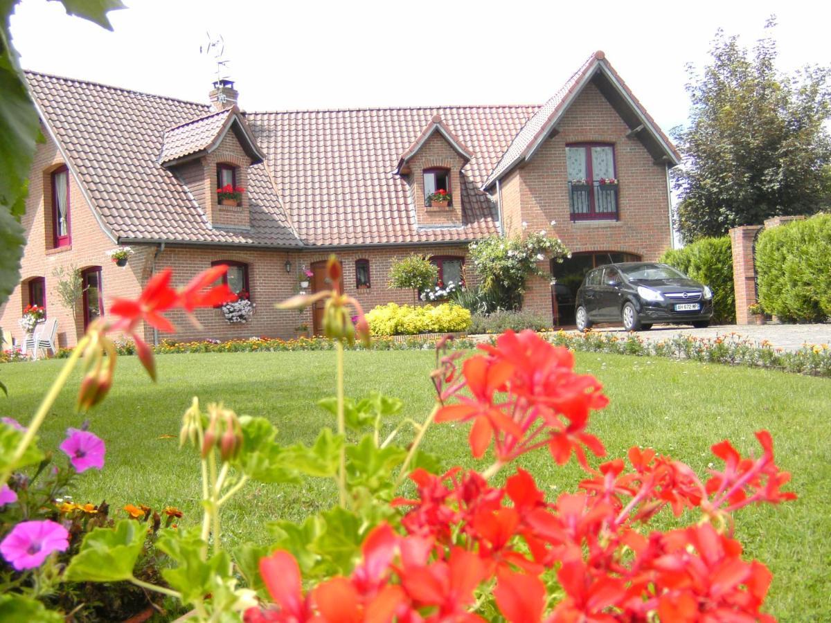 Au Fil De L'Eau Bed & Breakfast Saulzoir Exterior photo